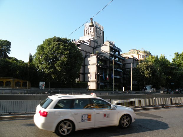  Hotel NH